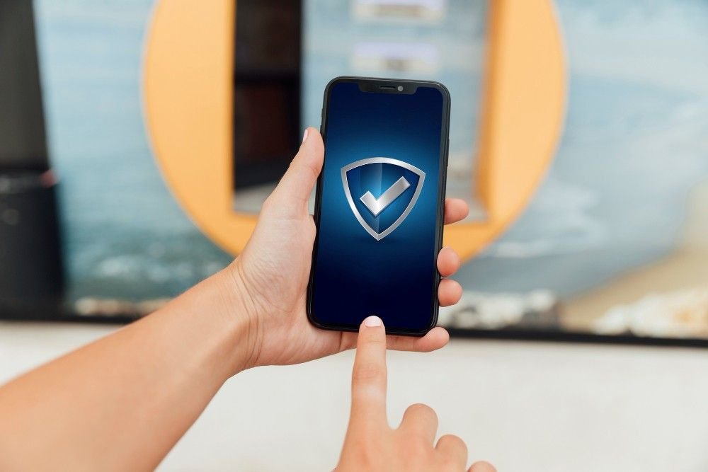 Secure & Reliable Communication